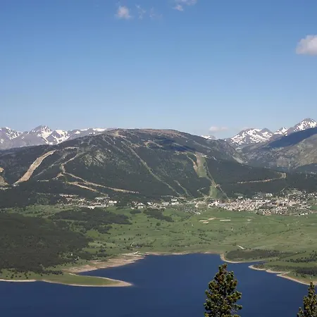 Bel Angle Les Angles (Pyrenees-Orientales)